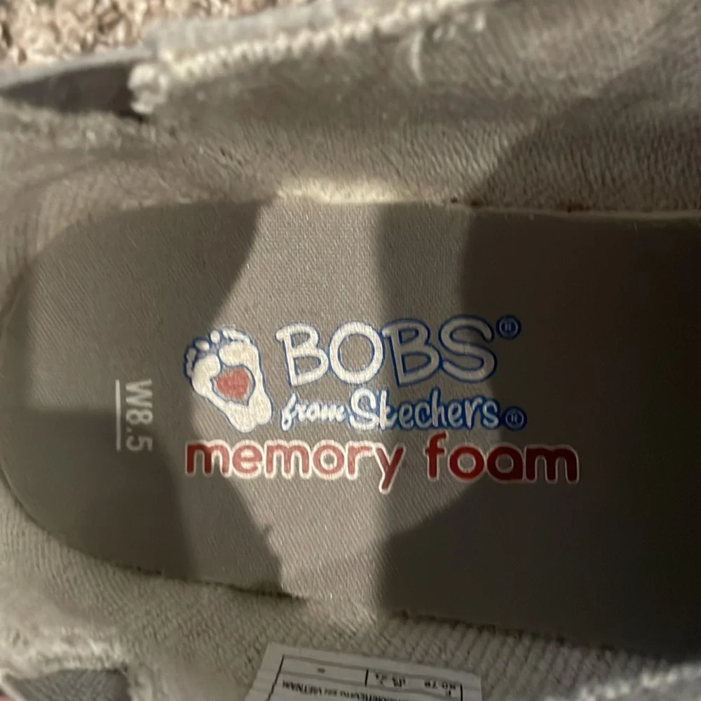 Women’s Bob’s from Skechers Memory Foam Slip-On Loafers. Size 8.5 - Picture 2 of 6
